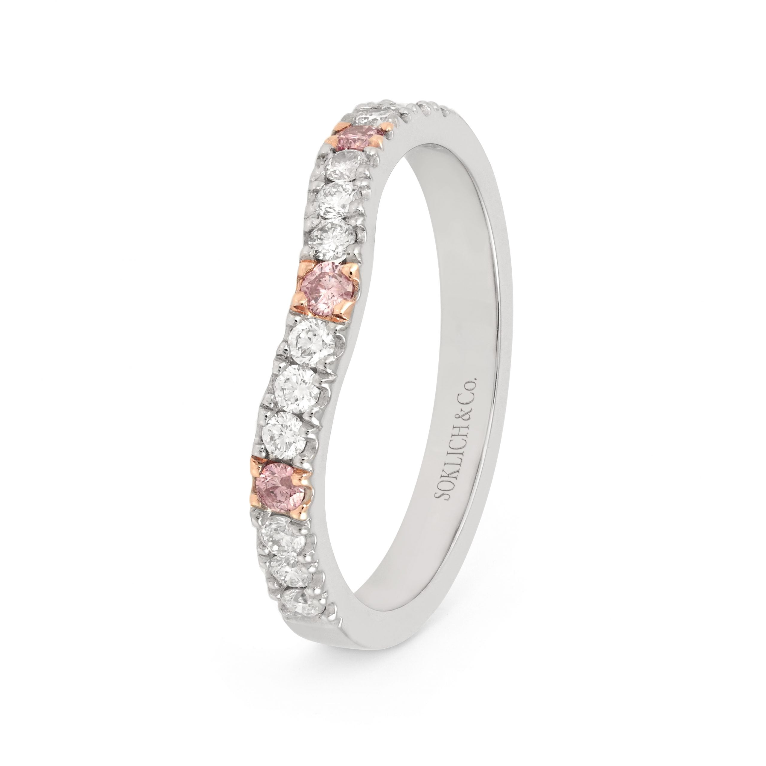 Desert Rose Wave white with pink diamonds