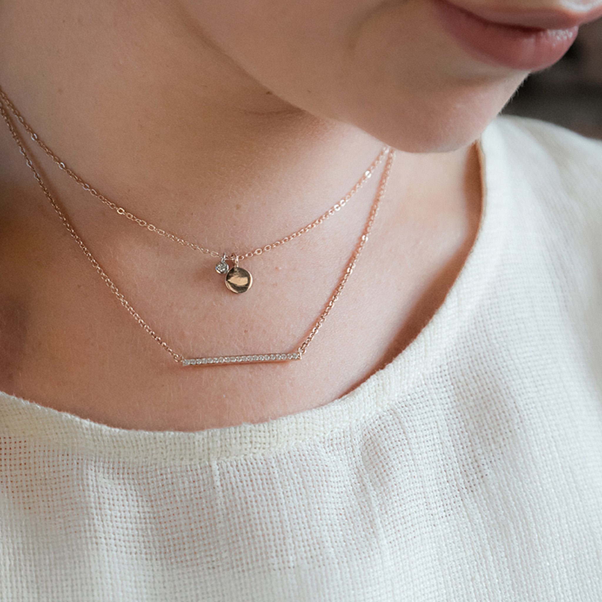 White diamond 9ct gold bar 45cm necklet